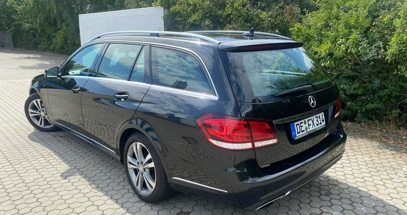 Mercedes-Benz Klasa E cena 66500 przebieg: 160000, rok produkcji 2014 z Olszyna małe 232